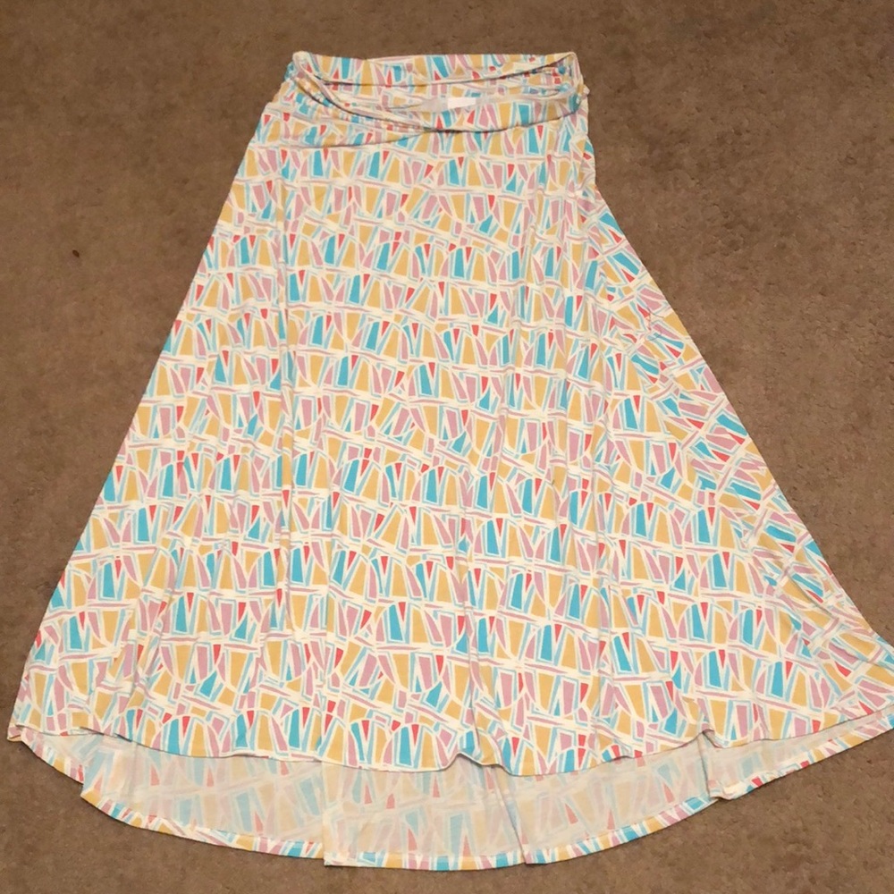 NWOT LuLaRoe Maxi.